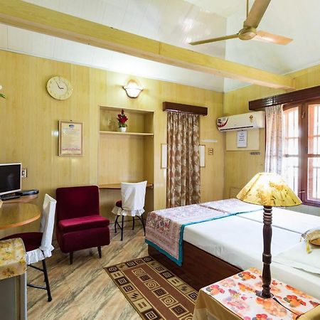 Sonnetta Residency Bed & Breakfast Kochi Bagian luar foto