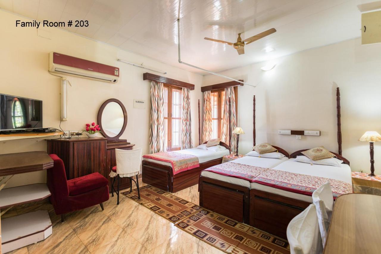 Sonnetta Residency Bed & Breakfast Kochi Bagian luar foto