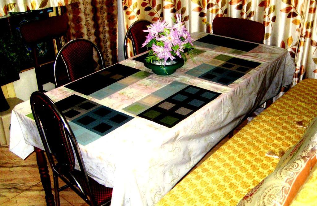 Sonnetta Residency Bed & Breakfast Kochi Bagian luar foto